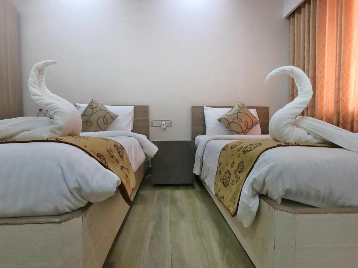 Maxxvalue - Service Apartment Marol มุมไบ ภายนอก รูปภาพ