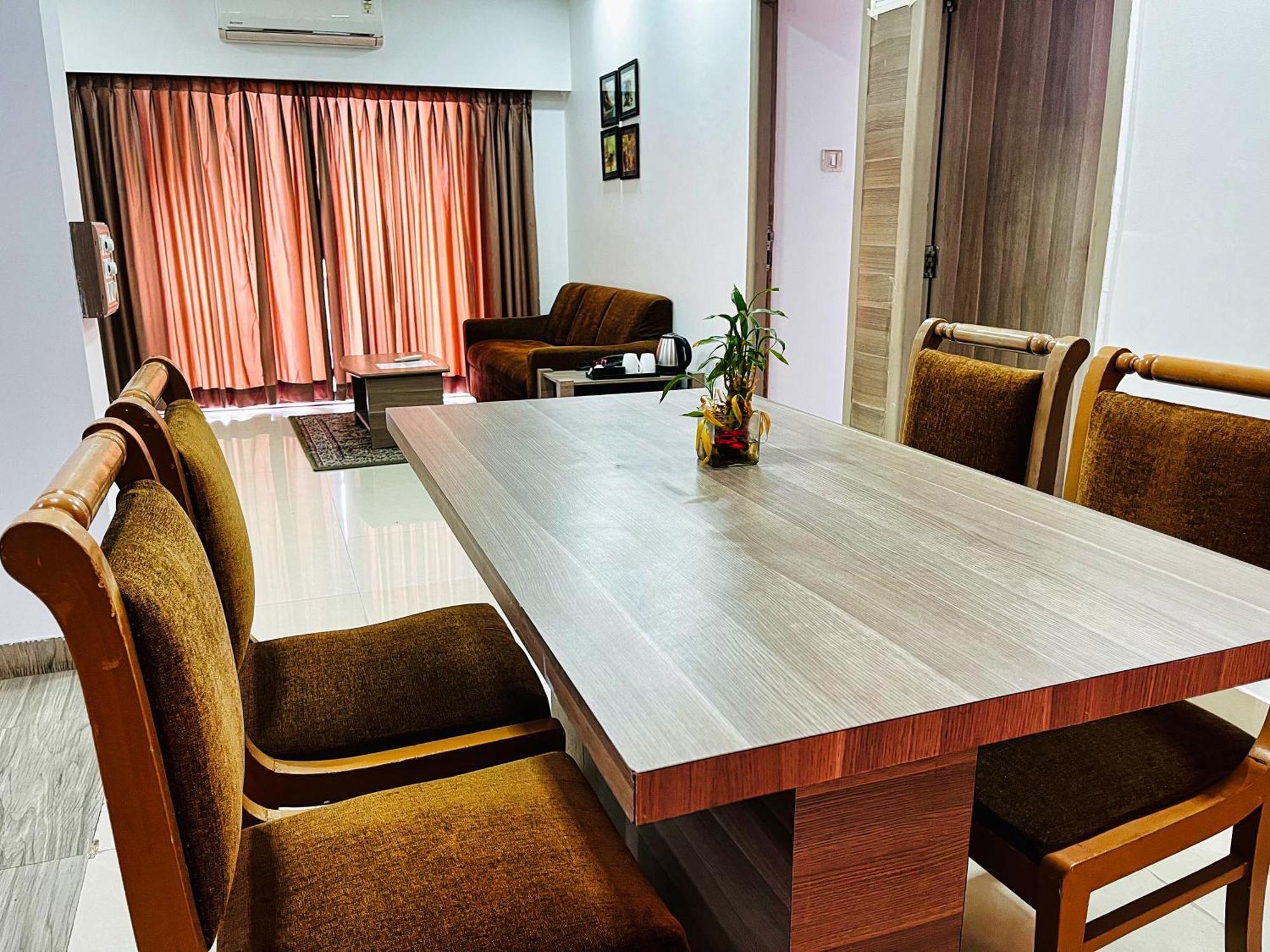 Maxxvalue - Service Apartment Marol มุมไบ ภายนอก รูปภาพ